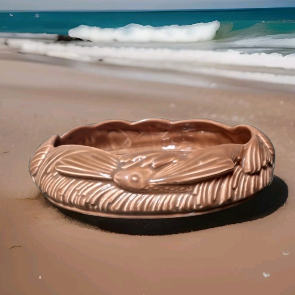 Camark USA Art Pottery 284 Low Bowl Planter Flying Fish/Sea Shells *Repair*